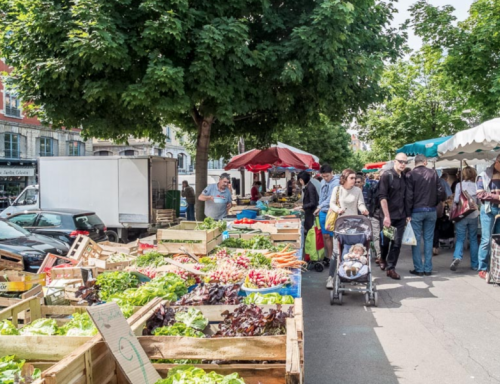 Un dimanche ordinaire au marché